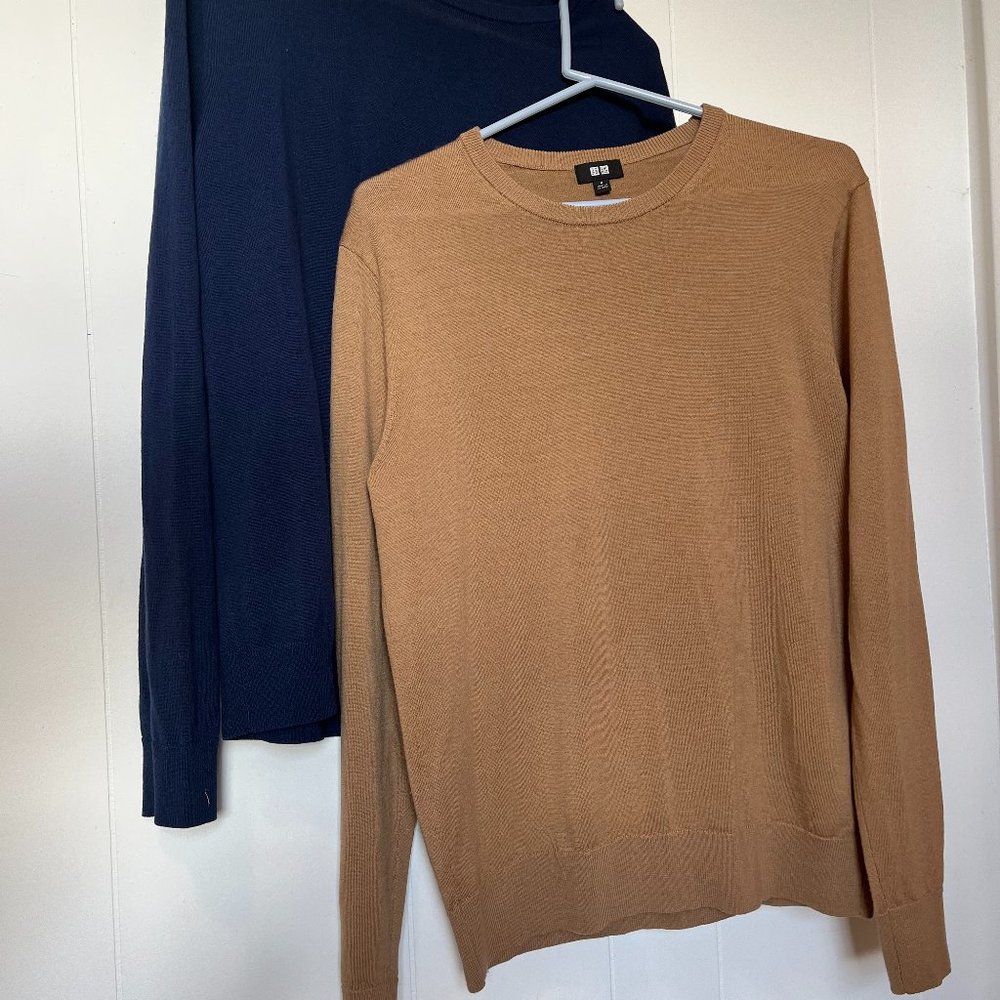 Uniqlo Extra Fine Merino Crew Neck Long-Sleeve Sweater - Beige and Navy - Medium